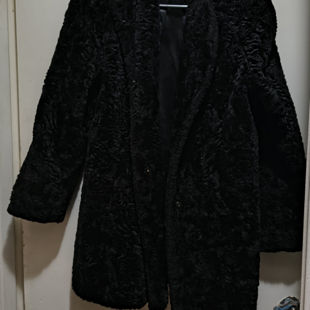 Elegant Black Teddy Jacket
